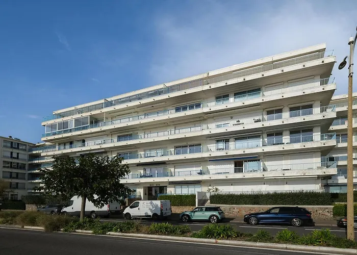 Face * La Baule-Escoublac